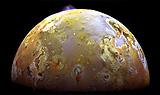 Kleines Foto zeigt Teilansicht des Jupitermondes Io